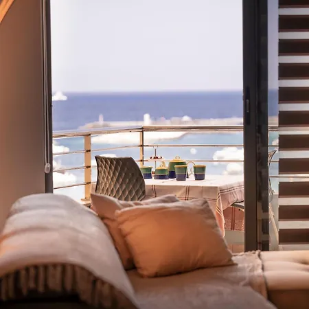 Modern Seaview Luxury *