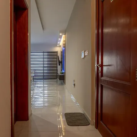 Modern Seaview Luxury * St Paul's Bay